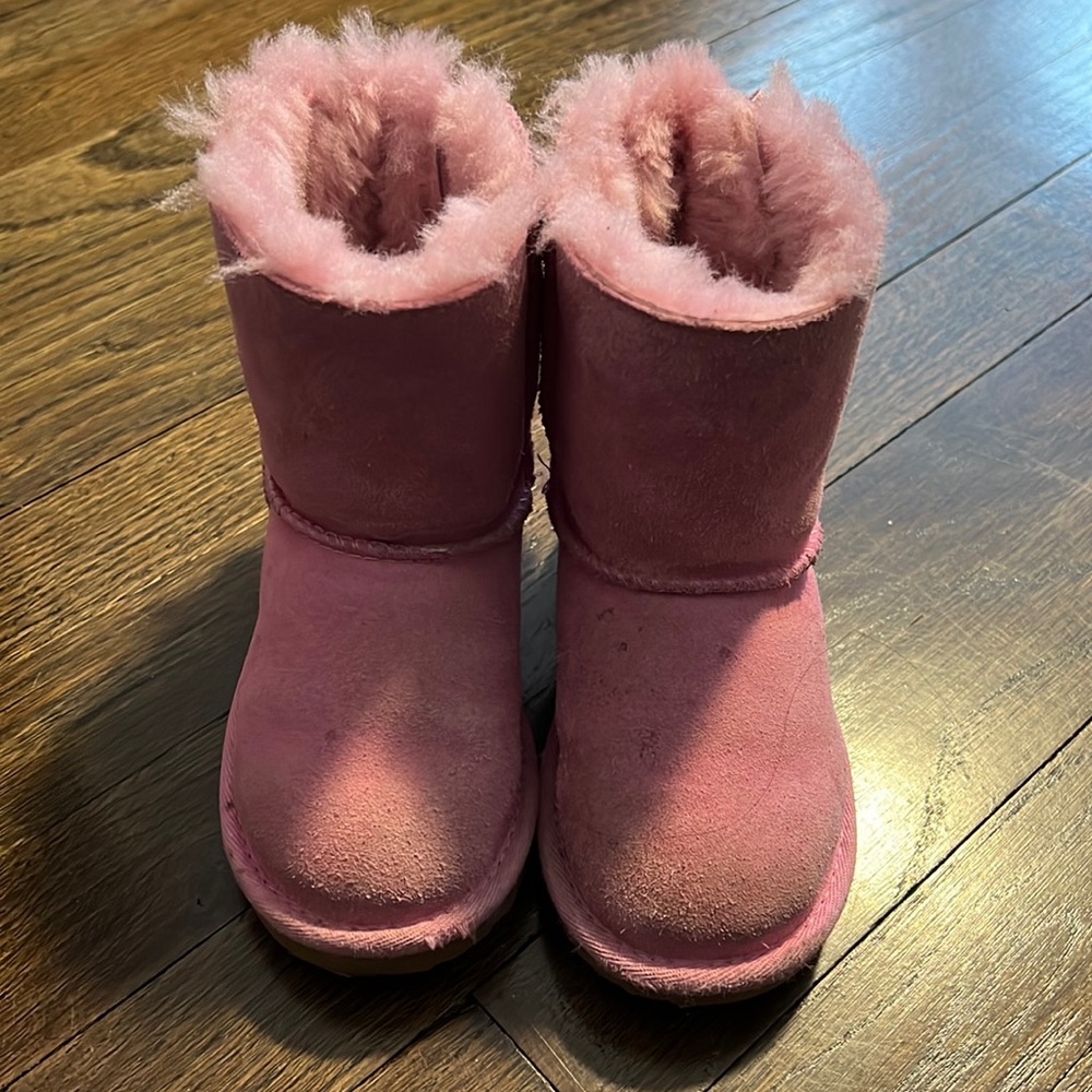 pink ugg boots